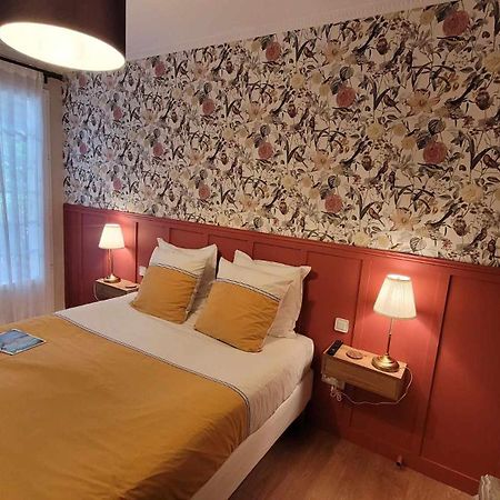 Bed and Breakfast A L'Ombre De La Treille -Proche Saint-Emilion Экстерьер фото